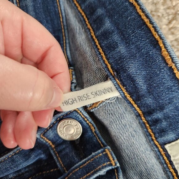 Rag & Bone High Rise Skinny Jeans - Picture 4 of 9